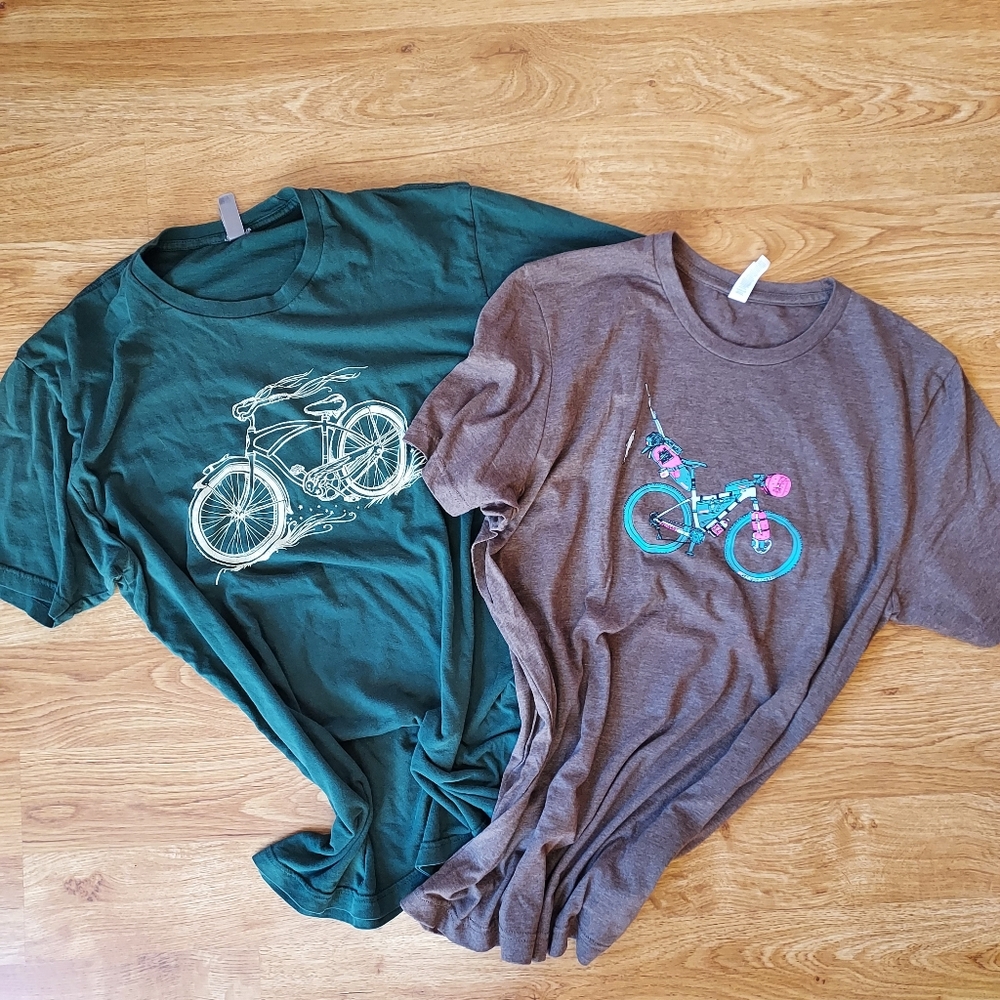 Last Chance** Bicycle Grapic T-shirts